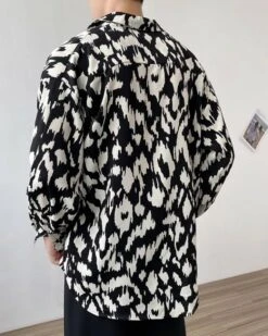 Black And White Abstract Pattern Shirt | Onew - SHINee -Amped Apparel Black And White Abstract Pattern Shirt Onew SHINee 13 600x750 1