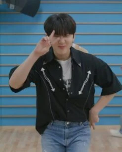Black Arrows Oversized Shirt | Changbin - Stray Kids -Amped Apparel Black Arrows Oversized Shirt Changbin Stray Kids idol 2 600x749 1