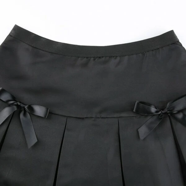 Black Bow And Lace Pleated Skirt | Handong - Dreamcatcher 5 Black Bow And Lace Pleated Skirt | Handong - Dreamcatcher - Image 3