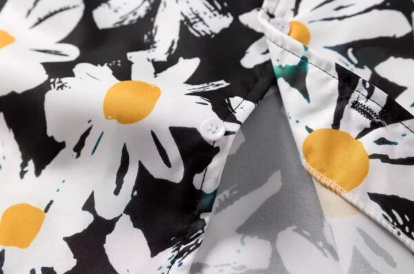 Black Daisy Pattern Shirt | Doyoung - Treasure 8 Black Daisy Pattern Shirt | Doyoung - Treasure - Image 6