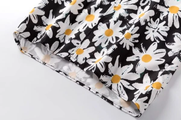 Black Daisy Pattern Shirt | Doyoung - Treasure 6 Black Daisy Pattern Shirt | Doyoung - Treasure - Image 4