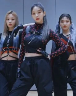 Black Fitted Top With Red Moon Pattern | Karina - Aespa -Amped Apparel Black Fitted Top With Red Moon Pattern Karina Aespa 1 600x750 1