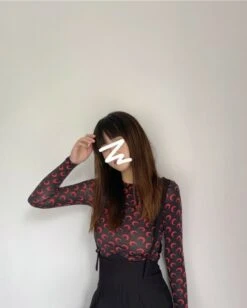 Black Fitted Top With Red Moon Pattern | Karina - Aespa -Amped Apparel Black Fitted Top With Red Moon Pattern Karina Aespa 7 600x749 1