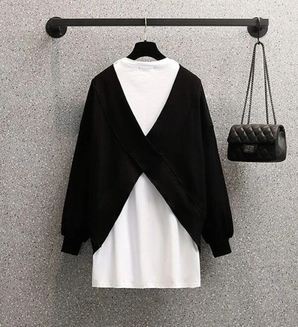 Black Heart Crossed-Back Sweatshirt | Yuqi - (G)I-DLE 13 Black Heart Crossed-Back Sweatshirt | Yuqi - (G)I-DLE - Image 11