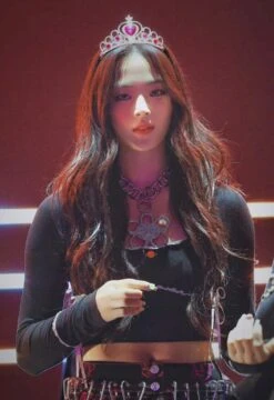 Black Mini Rose Lace Linings Top | Minji - NewJeans -Amped Apparel Black Mini Rose Lace Linings Top Minji NewJeans Idol 1 scaled 600x874 1