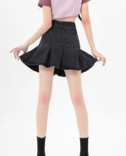 Black Pleated Denim Skirt With Belt | Nayeon - Twice -Amped Apparel Black Pleated Denim Skirt With Belt Nayeon Twice 1 600x742 1