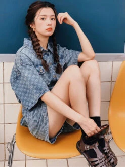 Blue Denim Jumpsuit | Hyuna -Amped Apparel Blue Denim Jumpsuit Hyuna 7 600x800 1