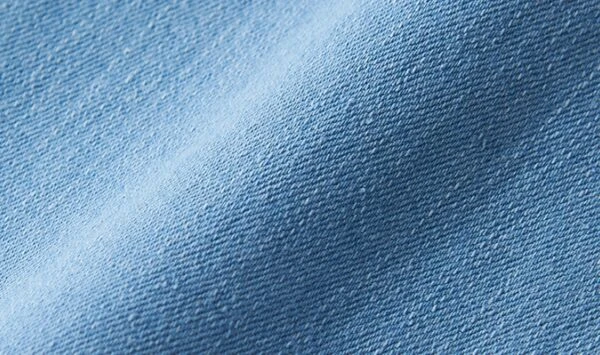 Blue Folded Hem Denim Shorts | Minji - NewJeans 7 Blue Folded Hem Denim Shorts | Minji - NewJeans - Image 5