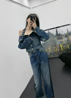 Blue Halter Neck Off-Shoulder Denim Top | Chaewon - Le Sserafim -Amped Apparel Chaewon Le Sserafim Blue Halter Neck Off Shoulder Denim Jacket 4 1 600x831 1
