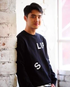 Black "S-LIP" Print Sweatshirt | D.O. - EXO -Amped Apparel D.O. EXO Black S LIP Print Sweatshirt 1