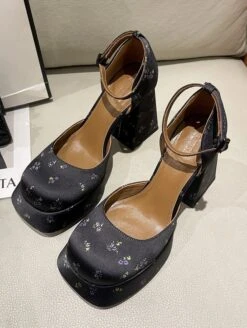 Black Floral Print Platform Heels | Danielle - NewJeans -Amped Apparel Danielle NewJeans Black Floral Print Platform Heels 5