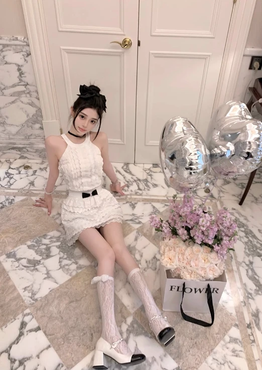 White Layered Lace Skirt With Bow | Danielle - NewJeans 7 White Layered Lace Skirt With Bow | Danielle - NewJeans - Image 5