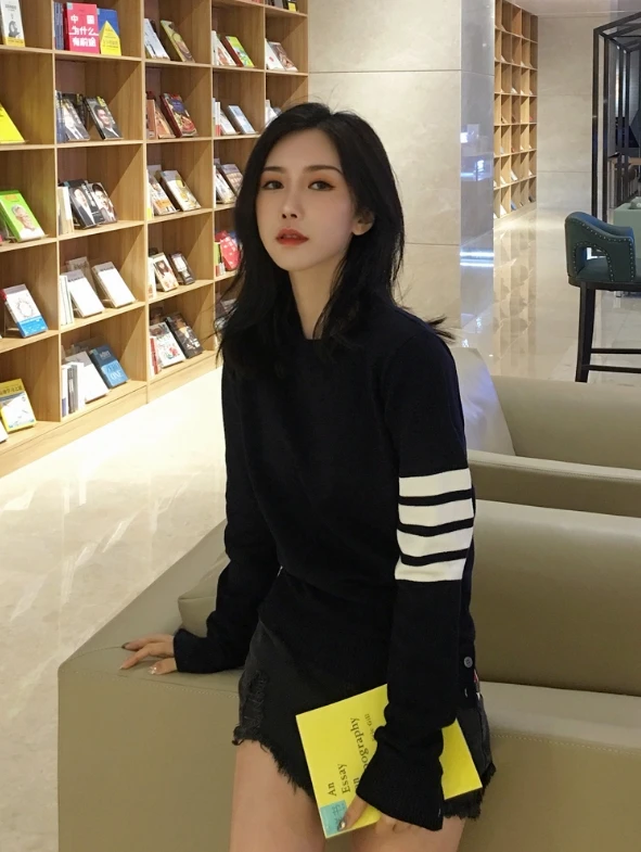 Dark Blue Sweatshirt | BamBam - GOT7 5 Dark Blue Sweatshirt | BamBam - GOT7 - Image 3