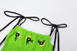 Green Diamond Flowers Knitted Crop Top | Yuqi - (G)I-DLE -Amped Apparel Green Diamond Flowers Knitted Crop Top Yuqi GI DLE 2 600x396 1