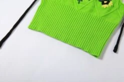 Green Diamond Flowers Knitted Crop Top | Yuqi - (G)I-DLE -Amped Apparel Green Diamond Flowers Knitted Crop Top Yuqi GI DLE 3 600x398 1