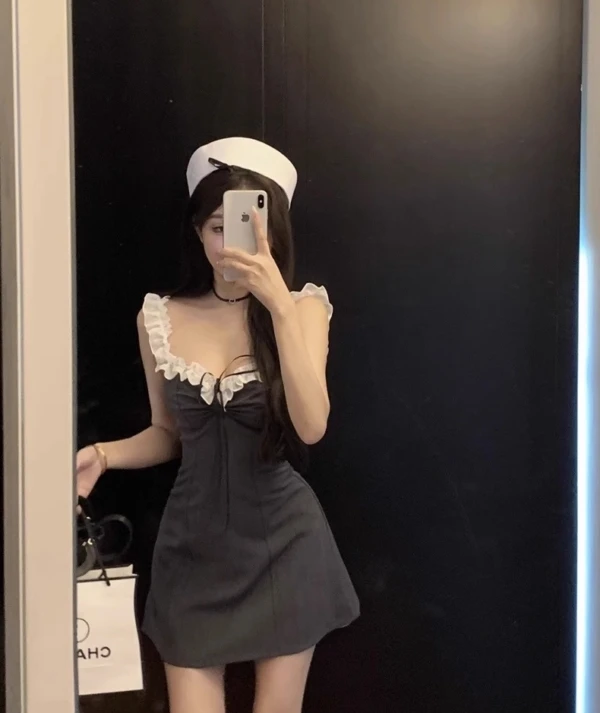 Grey Ruffled Neckline Dress | Miyeon - (G)I-DLE 6 Grey Ruffled Neckline Dress | Miyeon - (G)I-DLE - Image 4