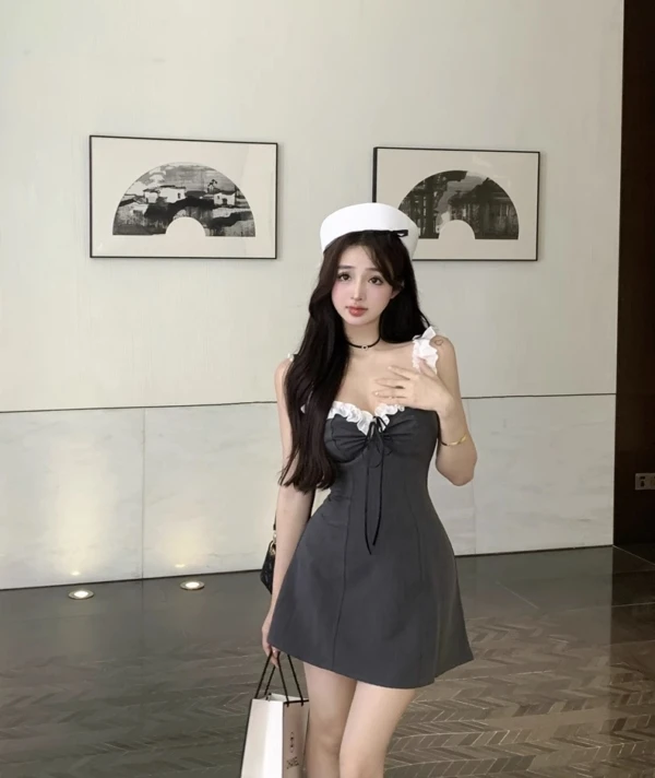 Grey Ruffled Neckline Dress | Miyeon - (G)I-DLE 4 Grey Ruffled Neckline Dress | Miyeon - (G)I-DLE - Image 2