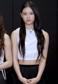 White Drawstring Sleeveless Top | Haerin - NewJeans -Amped Apparel Haerin NewJeans White Drawstring Sleeveless Top 1