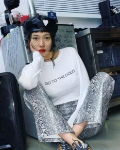 White Go To The Dogs Long Sleeve Crop Top | Hyuna 13 White Go To The Dogs Long Sleeve Crop Top | Hyuna -Amped Apparel Hyuna Go To The Dogs Long Sleeve Crop Top 4 600x750 1