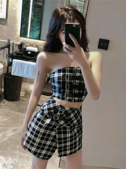 Black And White Plaid Tube Crop Top | Jennie - BlackPink -Amped Apparel Jennie Black and White Plaid Tube Top and Skirt 2 e1643962056704