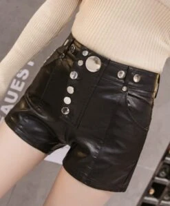 Black Buttoned Leather Shorts | Jeongyeon - Twice