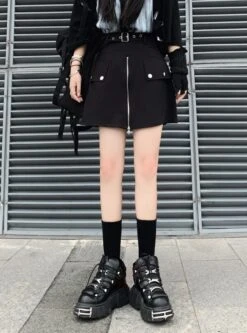 Black Zippered Mini Skort | Jeongyeon - Twice -Amped Apparel Jeongyeon Twice Black Zippered Mini Skort 5 600x810 1