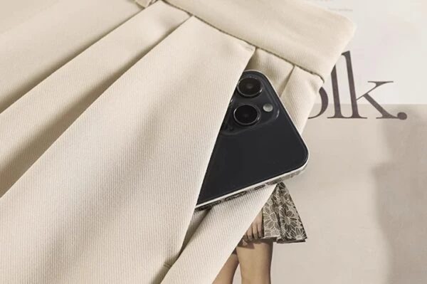 Beige Mid-Length Wide Leg Shorts | Jimin - BTS 9 Beige Mid-Length Wide Leg Shorts | Jimin - BTS - Image 7