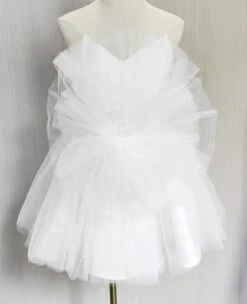 White Tulle Flower Embellished Dress | Jisoo - BlackPink