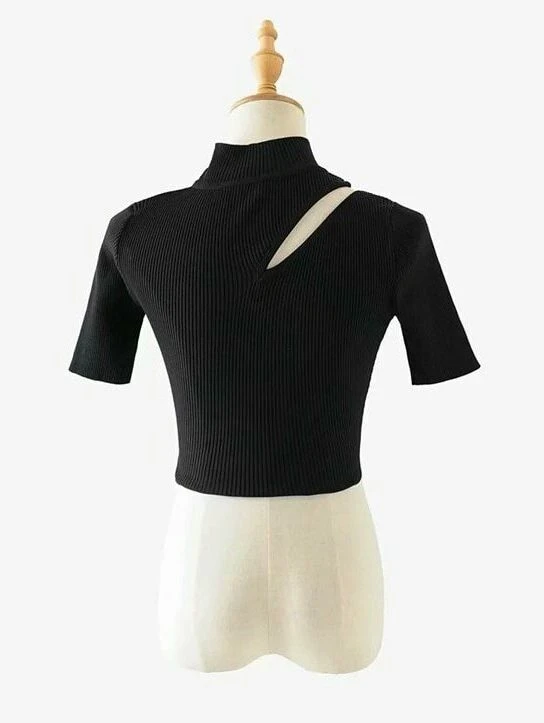 Pink Slant Chest Cut Crop Top | Joy - Red Velvet 8 Pink Slant Chest Cut Crop Top | Joy - Red Velvet - Image 6