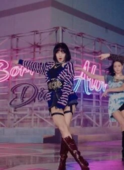 Black Shorts With Thigh Straps | Lisa - BlackPink -Amped Apparel Lisa BlackPink Black Shorts With Thigh Straps 11