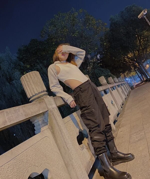 Grey Bolero Sweatshirt And Leotard Top | Lisa - BlackPink 3 Grey Bolero Sweatshirt And Leotard Top | Lisa - BlackPink