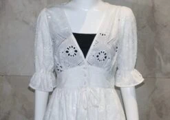 White Embroidery V-Neck Dress | Lisa - BlackPink -Amped Apparel Lisa White Embroidery V Neck Dress 6 600x424 1