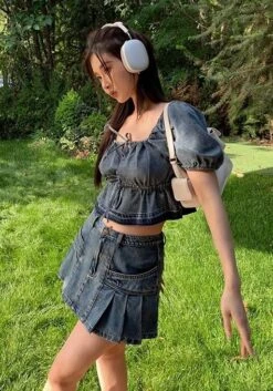 Blue Puff Sleeve Denim Top | Minji - NewJeans -Amped Apparel Minji NewJeans Blue Puff Sleeve Denim Top 4