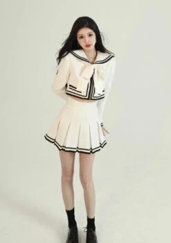 White Tweed Pleated Skirt | Moonbyul - Mamamoo -Amped Apparel Moonbyul Mamamoo White Tweed Pleated Skirt 2
