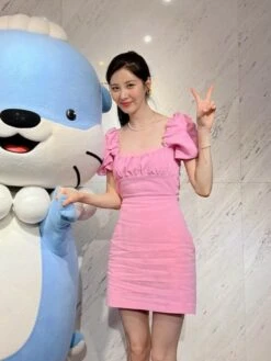 Pink Puff Sleeve Dress | Seohyun - Girls Generation -Amped Apparel Seohyun Girls Generation Pink Puff Sleeve Dress 1 600x798 1