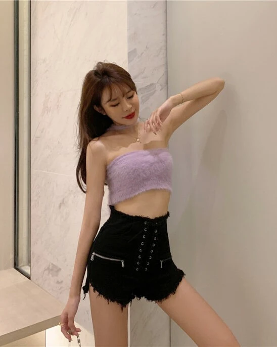 Black Lace-Up Zipper Shorts | Soyeon - (G)I-DLE 5 Black Lace-Up Zipper Shorts | Soyeon - (G)I-DLE - Image 3