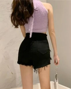 Black Lace-Up Zipper Shorts | Soyeon - (G)I-DLE 19 Black Lace-Up Zipper Shorts | Soyeon - (G)I-DLE -Amped Apparel Soyeon GI DLE Black Lace Up Zipper Shorts 4