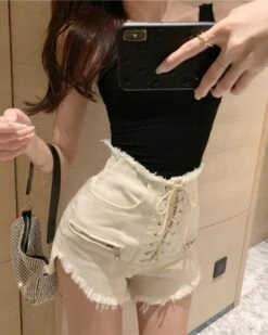 Black Lace-Up Zipper Shorts | Soyeon - (G)I-DLE 22 Black Lace-Up Zipper Shorts | Soyeon - (G)I-DLE -Amped Apparel Soyeon GI DLE Black Lace Up Zipper Shorts 5