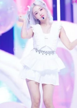 White Layered Ruffled Skorts | Sumin - STAYC -Amped Apparel Sumin STAYC White Layered Ruffled Skorts 1 1 600x840 1