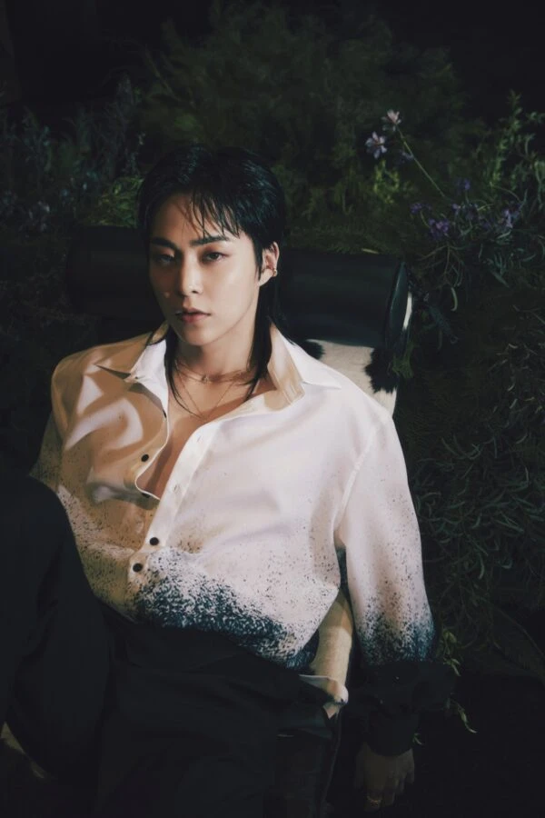 White And Black Splatter-Style Ombre Shirt | Xiumin - EXO 8 White And Black Splatter-Style Ombre Shirt | Xiumin - EXO - Image 6