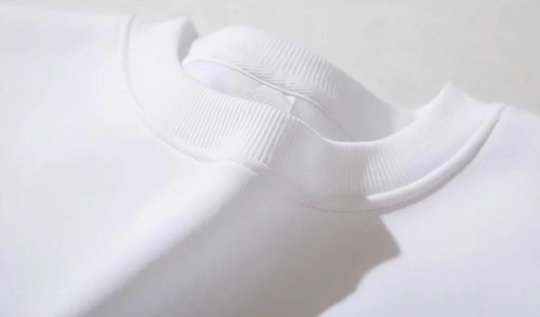 White Bear Family Sweatshirt | Jungwoo - NCT 4 White Bear Family Sweatshirt | Jungwoo - NCT - Image 2