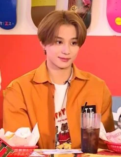 White Bear Family Sweatshirt | Jungwoo - NCT 12 White Bear Family Sweatshirt | Jungwoo - NCT -Amped Apparel White Bear Family Sweatshirt Jungwoo NCT Idol 1 600x783 1