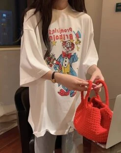 White Clown Print Oversized T-Shirt | Beomgyu - TXT 15 White Clown Print Oversized T-Shirt | Beomgyu - TXT -Amped Apparel White Clown Print Oversized T Shirt Beomgyu TXT 16 600x761 1