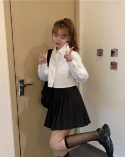 White Crop Shirt | Yuna - ITZY 32 White Crop Shirt | Yuna - ITZY -Amped Apparel White Crop Shirt Yuna ITZY 15