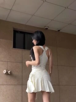 White Drawstrings Flowy Skirt | Kazuha - Le Sserafim -Amped Apparel White Drawstrings Flowy Skirt Kazuha Le Sserafim 1 600x799 1