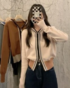 White Lined Zipper Hoodie | Winter - Aespa 14 White Lined Zipper Hoodie | Winter - Aespa -Amped Apparel White Lined Zipper Hoodie Winter – Aespa 4 600x750 1