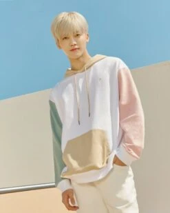 White Pastel Contrasting Hoodie | Jaemin - NCT -Amped Apparel White Pastel Contrasting Hoodie Jaemin NCT Idol 2 600x750 1