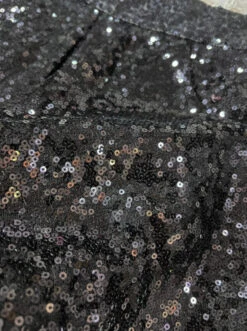 Black Shiny Shorts | Wonyoung - IVE -Amped Apparel Wonyoung Black Shiny Crop Top and Shorts 11 600x804 1