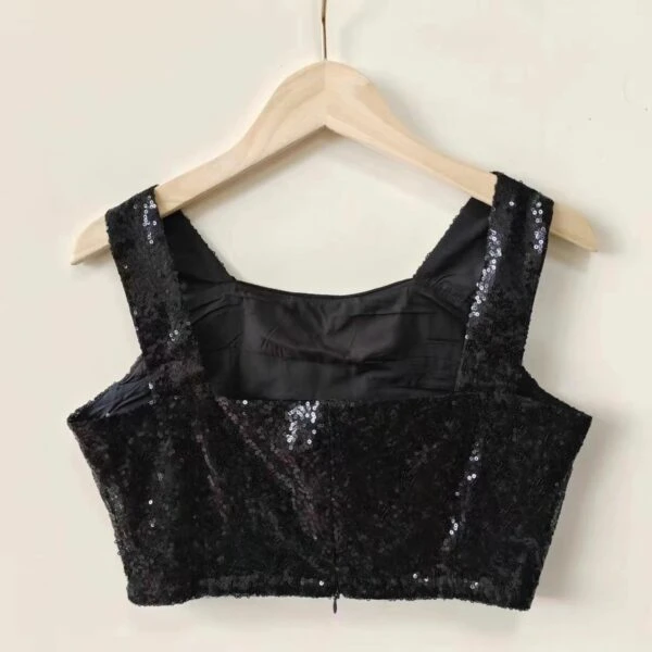 Black Shiny Crop Top | Wonyoung - IVE 4 Black Shiny Crop Top | Wonyoung - IVE - Image 2