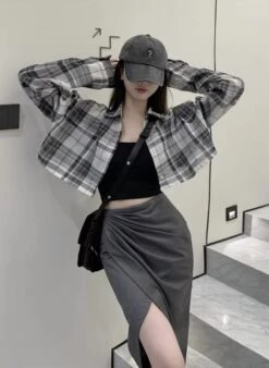 Grey Plaid Cropped Shirt | Yeji - ITZY -Amped Apparel Yeji ITZY Plaid Cropped Shirt 6